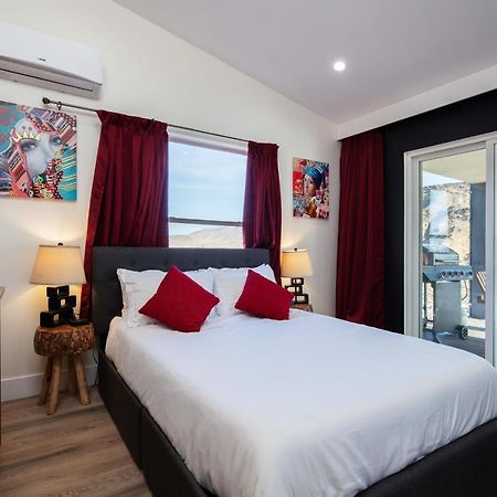 Wind Hill Hotel Yucca Valley Bagian luar foto