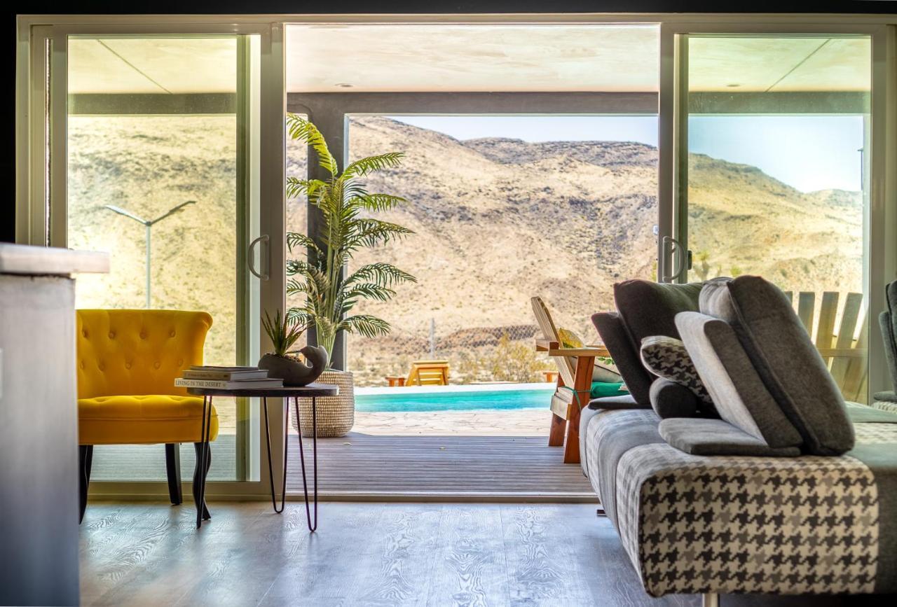 Wind Hill Hotel Yucca Valley Bagian luar foto